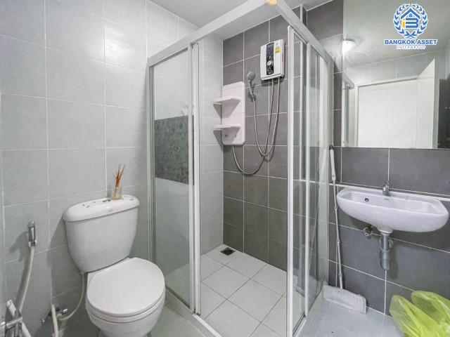 *****ทาวน์เฮ้าส์มือสองย่านนนทบุรี ม.พลีโน่ ปิ่นเกล้า-วงแหวน หลังมุม! บนเนื้อที่ 26.8 ตร.ว. ฟังก์ชัน 3 ห้องนอน 2 ห้องน้ำ 1 ที่จอดรถ แถมฟรี! 2 เครื่องปรับอากาศ บนทำเลเดินทางสะดวก เชื่อมต่อถนนหลายเส้นทาง เพียง 7 นาทีถึงจุดขึ้นทางด่วน "ศรีรัช"